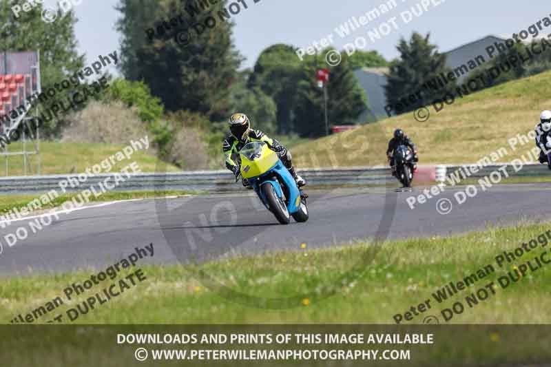 enduro digital images;event digital images;eventdigitalimages;no limits trackdays;peter wileman photography;racing digital images;snetterton;snetterton no limits trackday;snetterton photographs;snetterton trackday photographs;trackday digital images;trackday photos